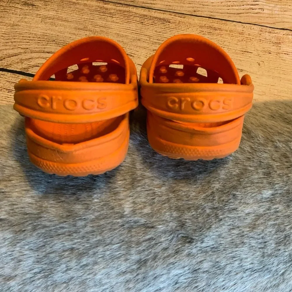 CROCS these bright